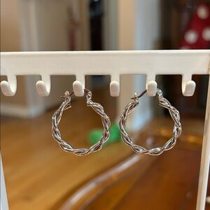 Chic Silver Twisted Hoop Earrings